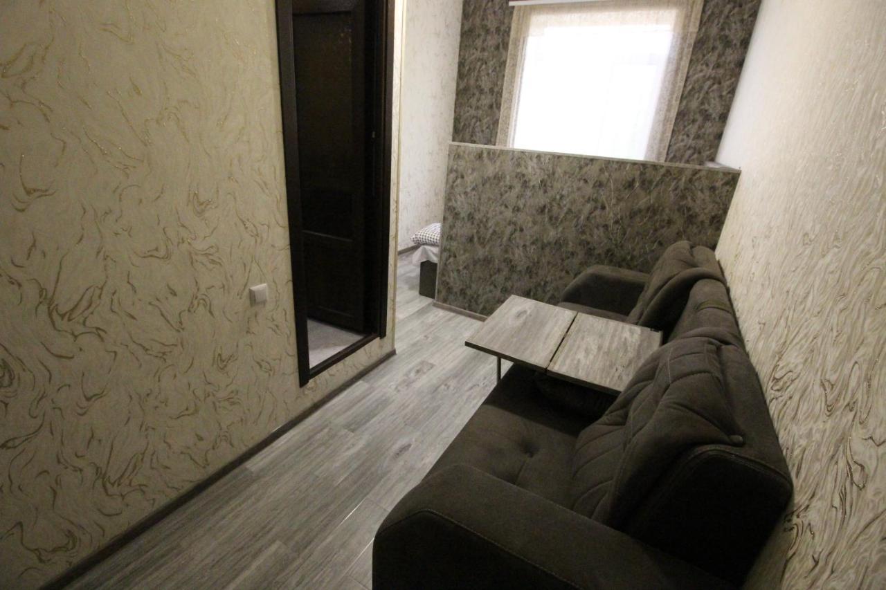 Oazis Hotel Noratus Luaran gambar